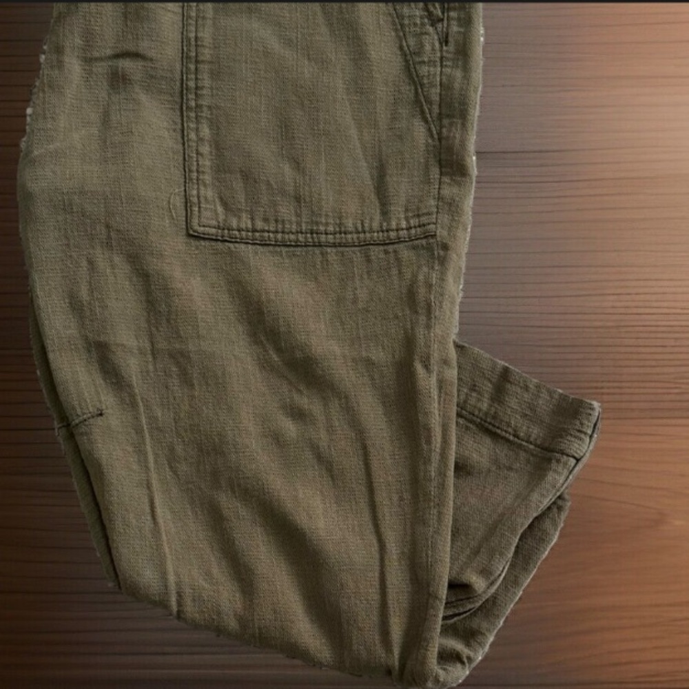 BDG Urban Outfitters Moss Green Capri Pants Size 2 - Picture 3 of 5